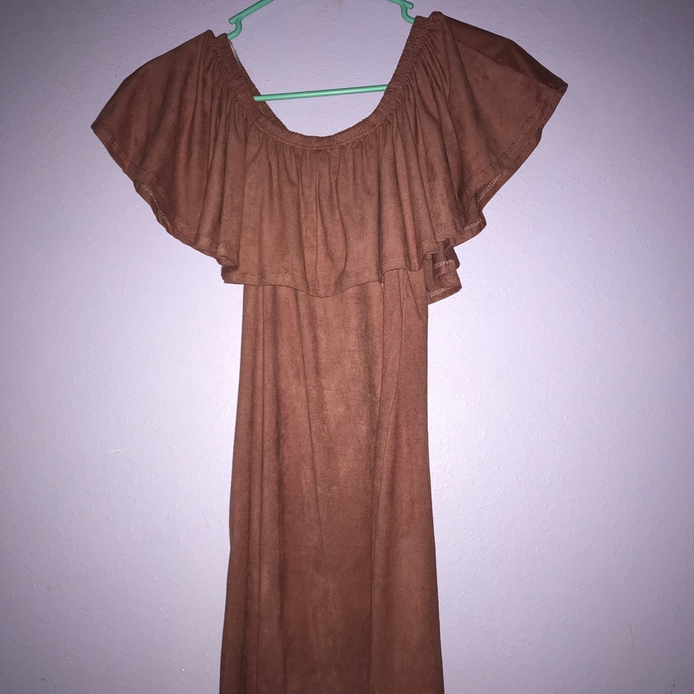 A'gaci Mauve Off-Shoulder Top